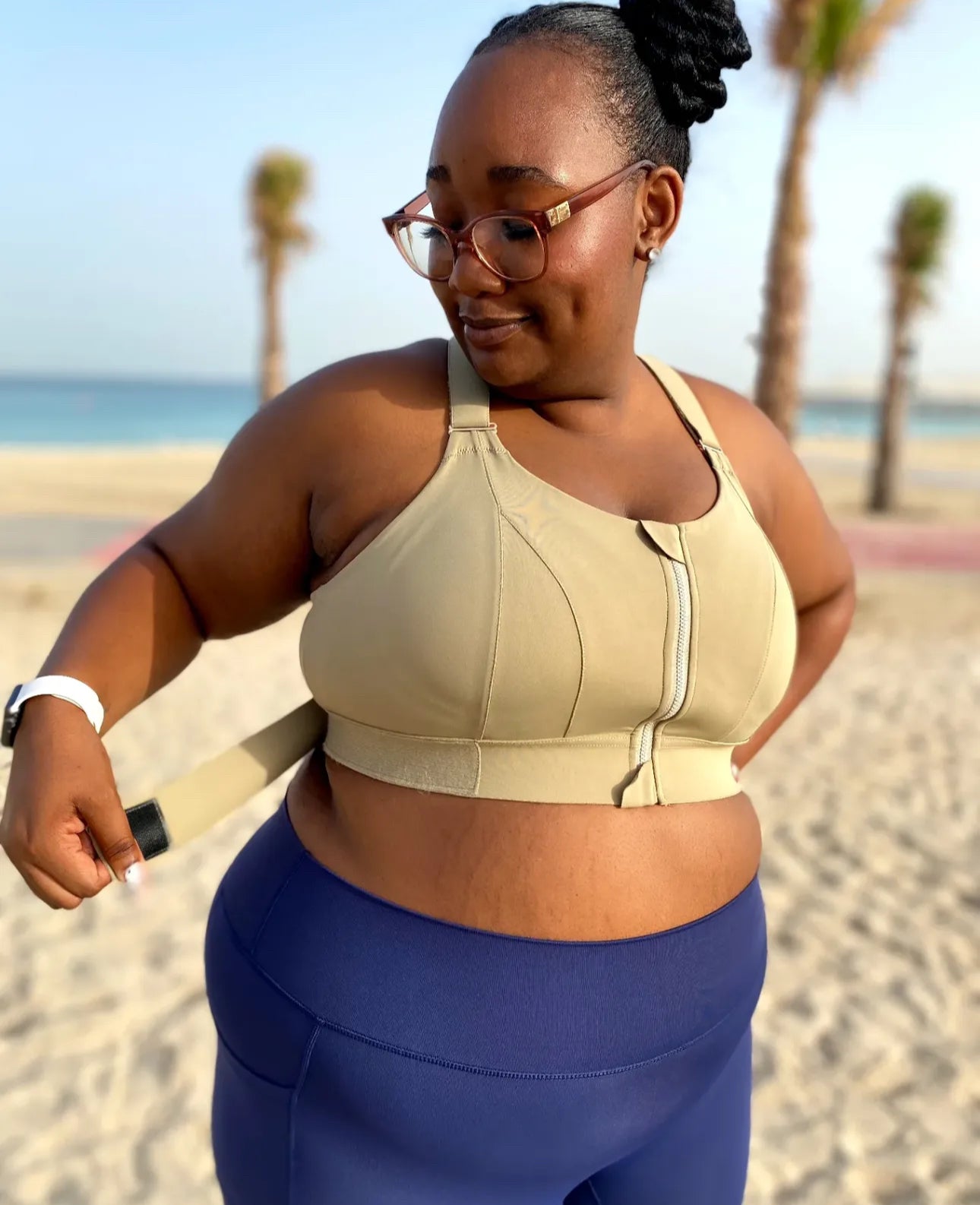 ELOWEN SPORTS BRA